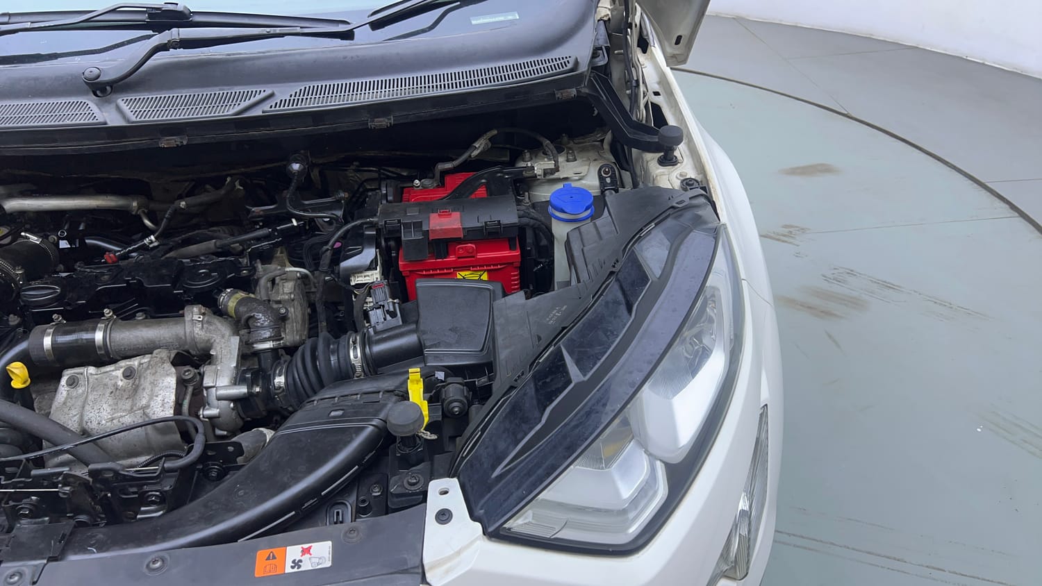 Used 2018 Ford EcoSport Titanium 1.5L TDCi Diesel Manual engine ENGINE LEFT SIDE VIEW