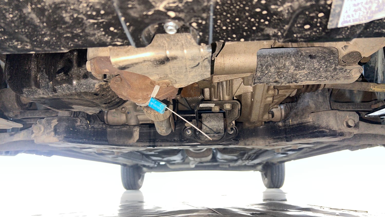 Used 2021 Hyundai Santro Sportz AMT Petrol Automatic extra FRONT LEFT UNDERBODY VIEW