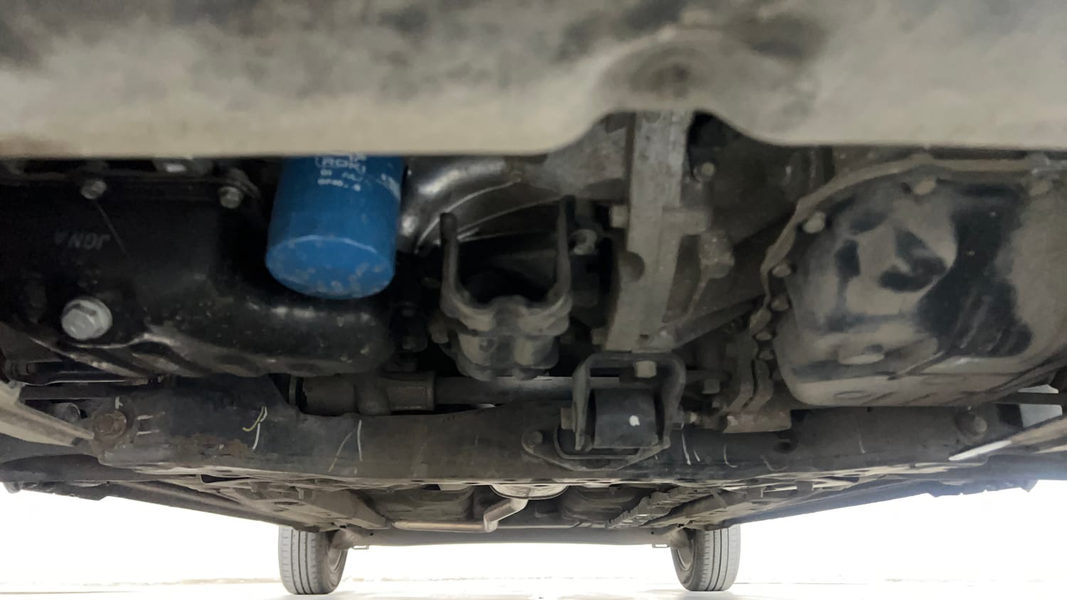 Used 2014 Hyundai Grand i10 Asta AT 1.2 Kappa VTVT Petrol Automatic extra FRONT LEFT UNDERBODY VIEW