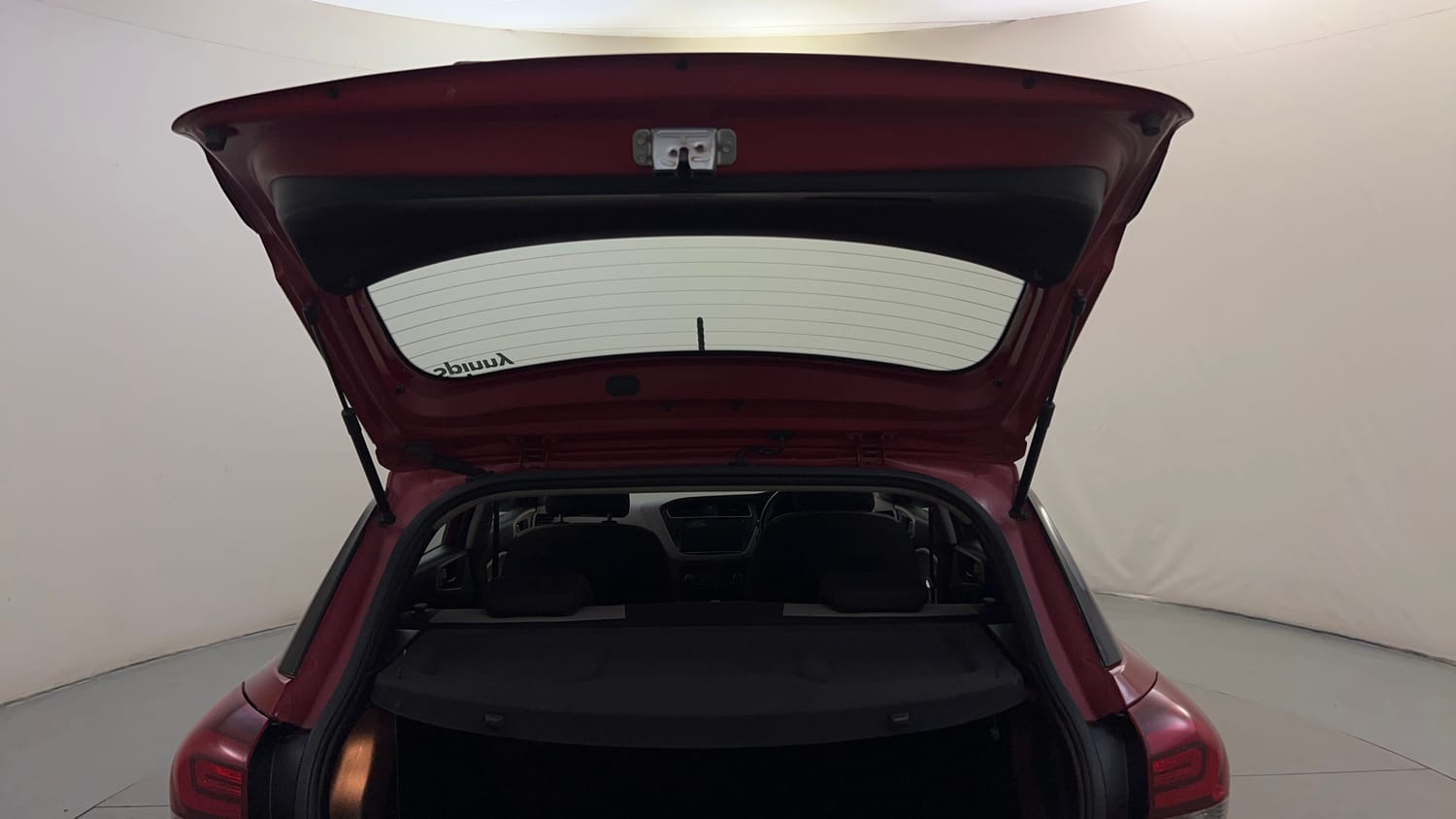 Used 2018 Hyundai Elite i20 Asta 1.2 (O) Petrol Manual interior DICKY DOOR OPEN VIEW