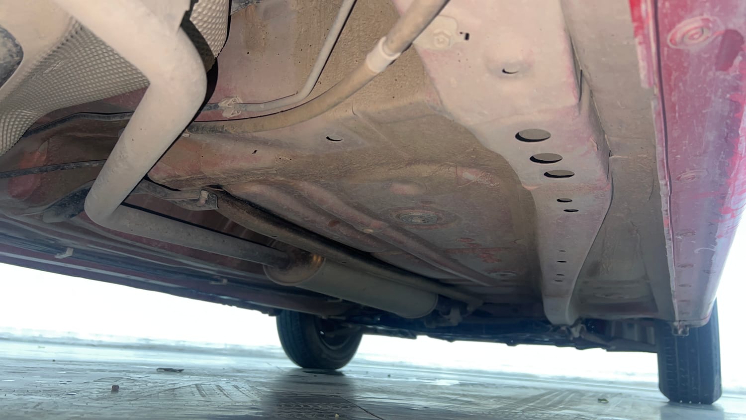 Used 2022 Maruti Suzuki Celerio VXi Petrol Manual extra REAR RIGHT UNDERBODY VIEW