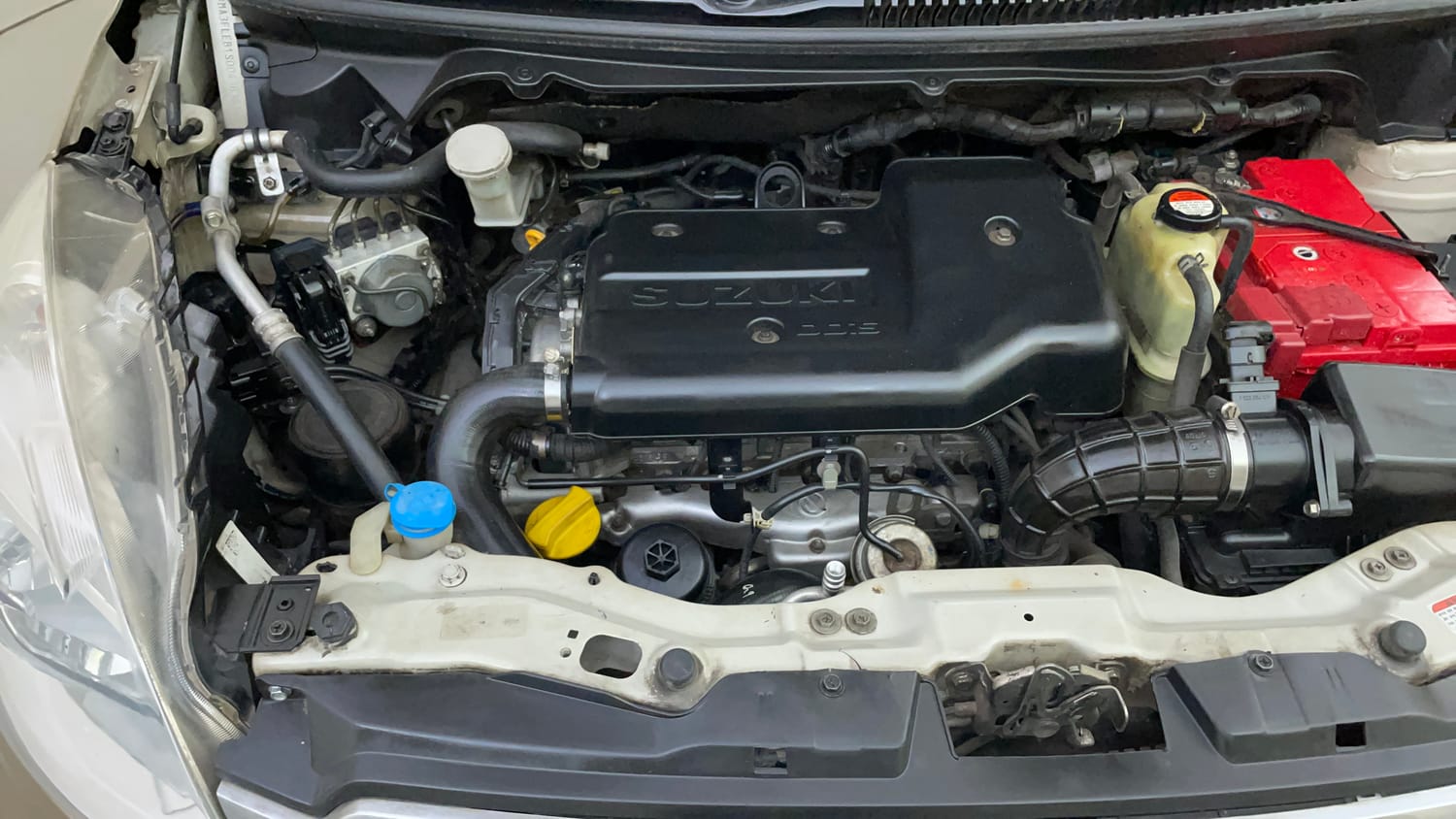 Used 2017 Maruti Suzuki Ertiga ZDI + SHVS Diesel Manual engine ENGINE RIGHT SIDE VIEW