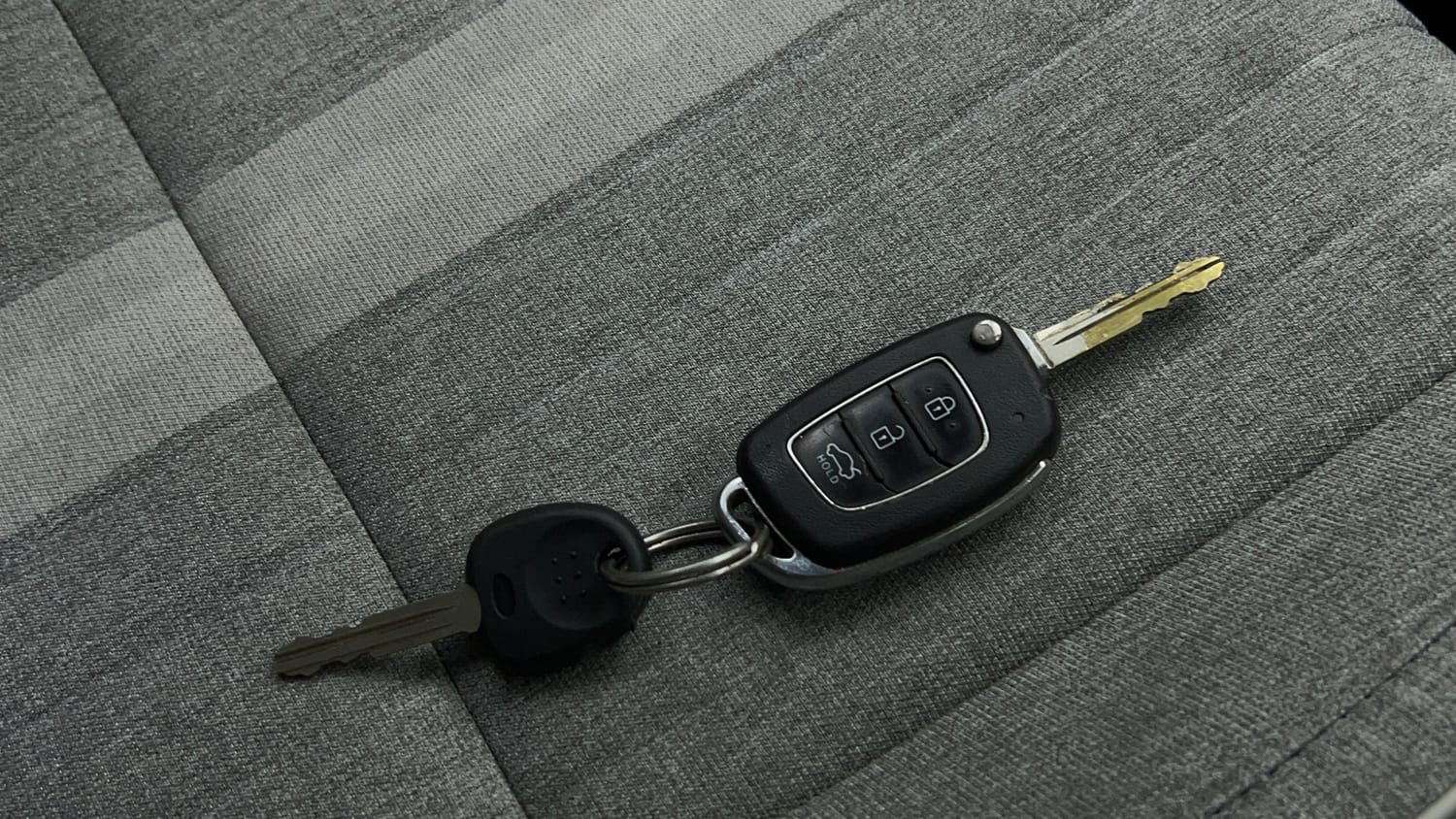 Used 2020 Hyundai Grand i10 Nios Sportz 1.2 Kappa VTVT Petrol Manual extra CAR KEY VIEW