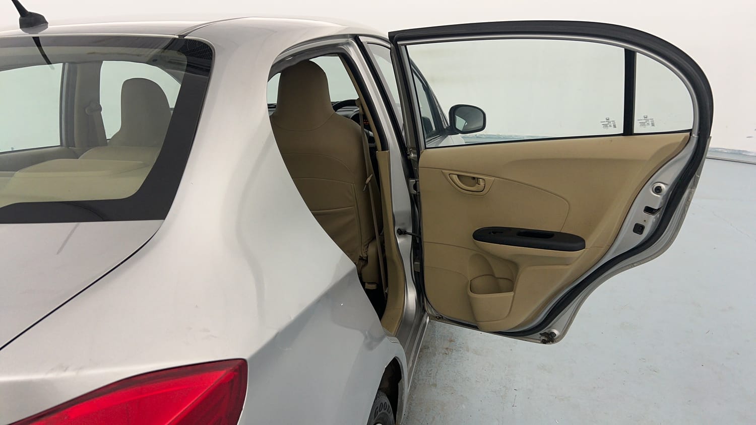 Used 2014 Honda Amaze 1.2 S i-VTEC Petrol Manual interior RIGHT REAR DOOR OPEN VIEW