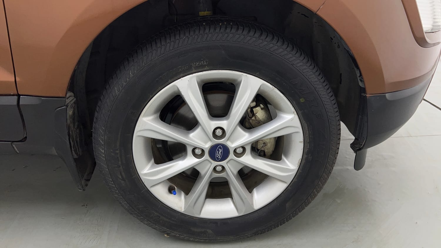 Used 2018 Ford EcoSport Titanium 1.5L Ti-VCT Petrol Manual tyres RIGHT FRONT TYRE RIM VIEW