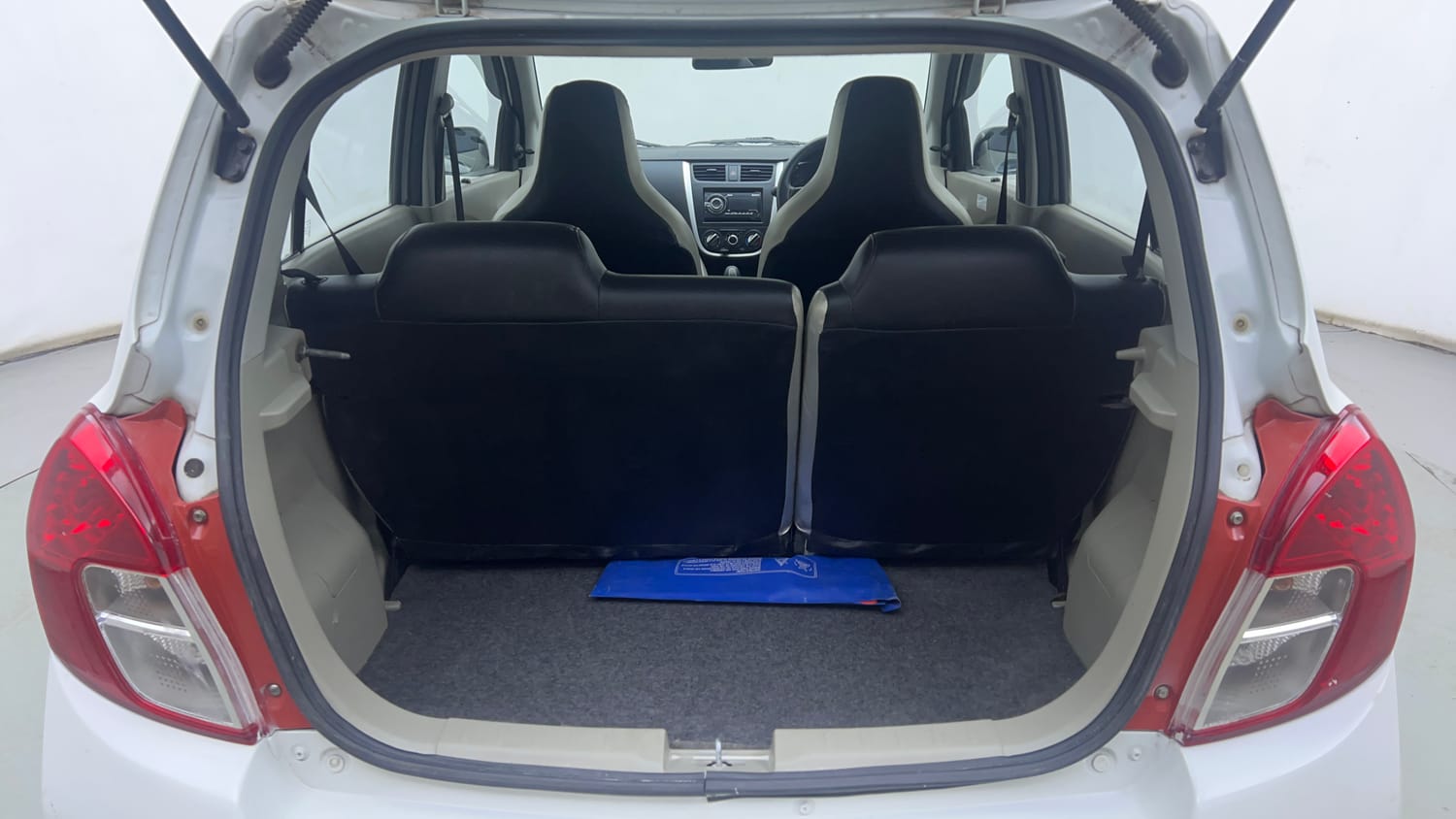 Used 2016 Maruti Suzuki Celerio VXi AMT Petrol Automatic interior DICKY INSIDE VIEW