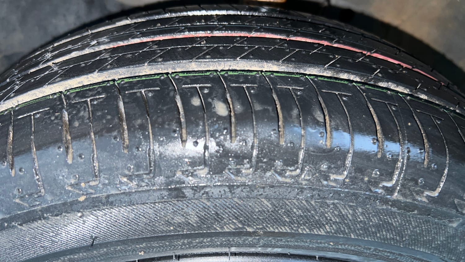 Used 2022 Honda Amaze S MT 1.2 Petrol Petrol Manual tyres LEFT FRONT TYRE TREAD VIEW