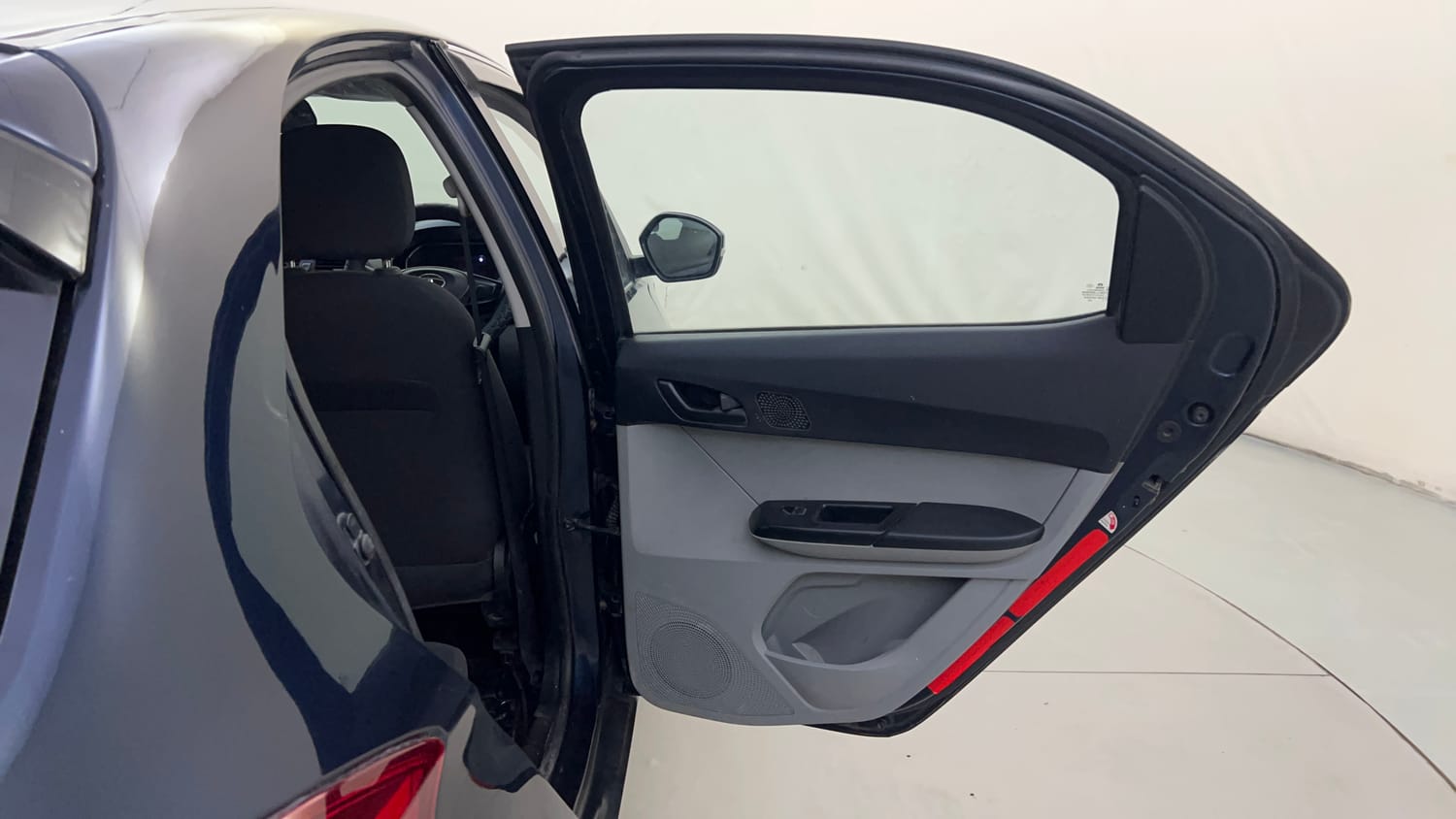 Used 2021 Tata Tiago XT Petrol Manual interior RIGHT REAR DOOR OPEN VIEW