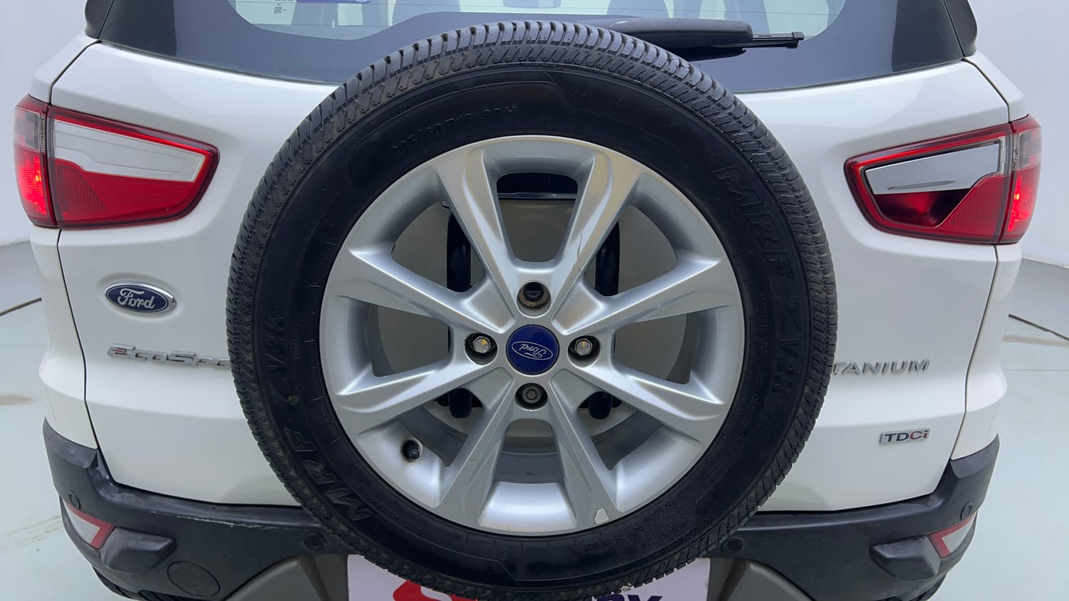 Used 2018 Ford EcoSport Titanium 1.5L TDCi Diesel Manual tyres SPARE TYRE VIEW