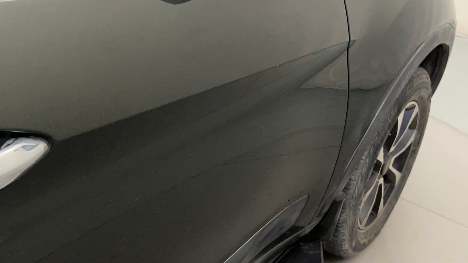 Used 2020 Tata Nexon XZ Plus (O) Dual Tone Petrol Manual dents MINOR SCRATCH