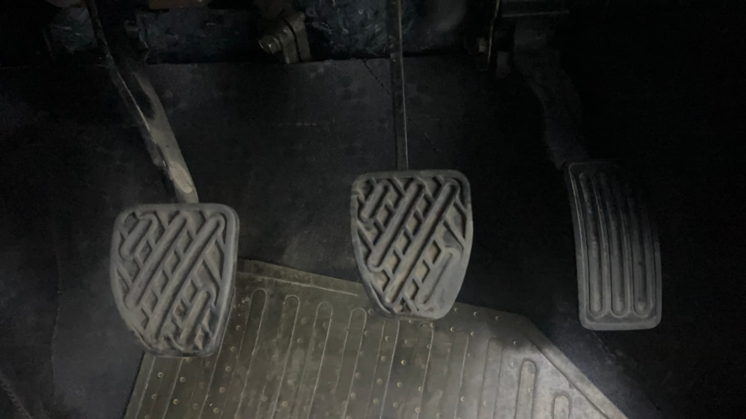 Used 2019 Datsun Go Plus T Petrol Manual interior PEDALS VIEW
