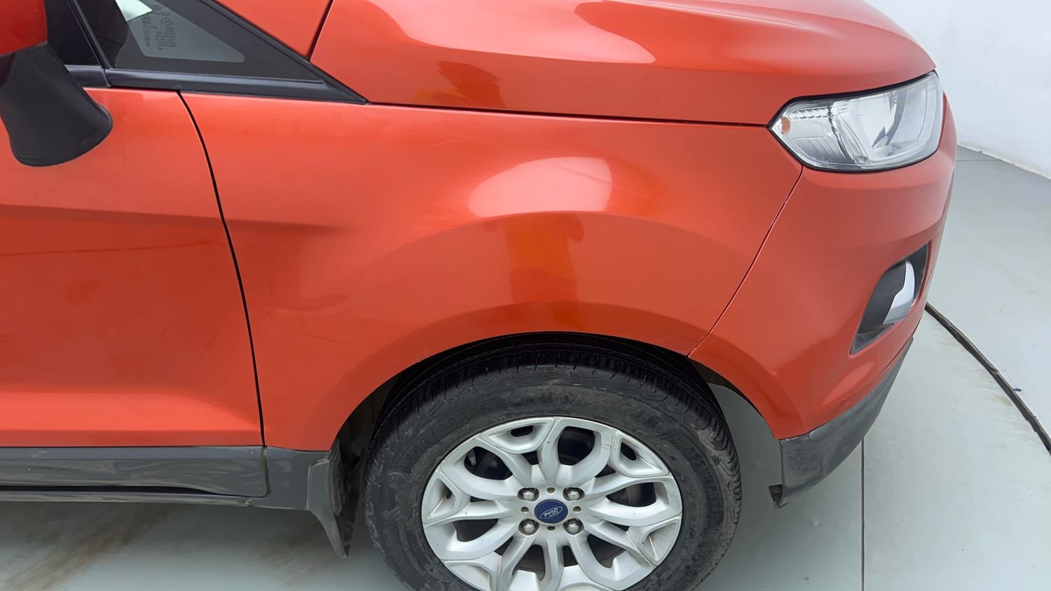 Used 2017 Ford EcoSport Titanium 1.5L Ti-VCT Petrol Manual dents MINOR DENT