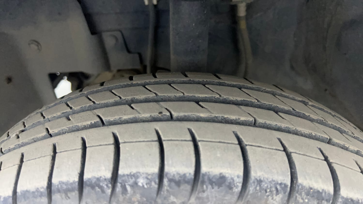 Used 2019 Datsun Go Plus T Petrol Manual tyres LEFT FRONT TYRE TREAD VIEW