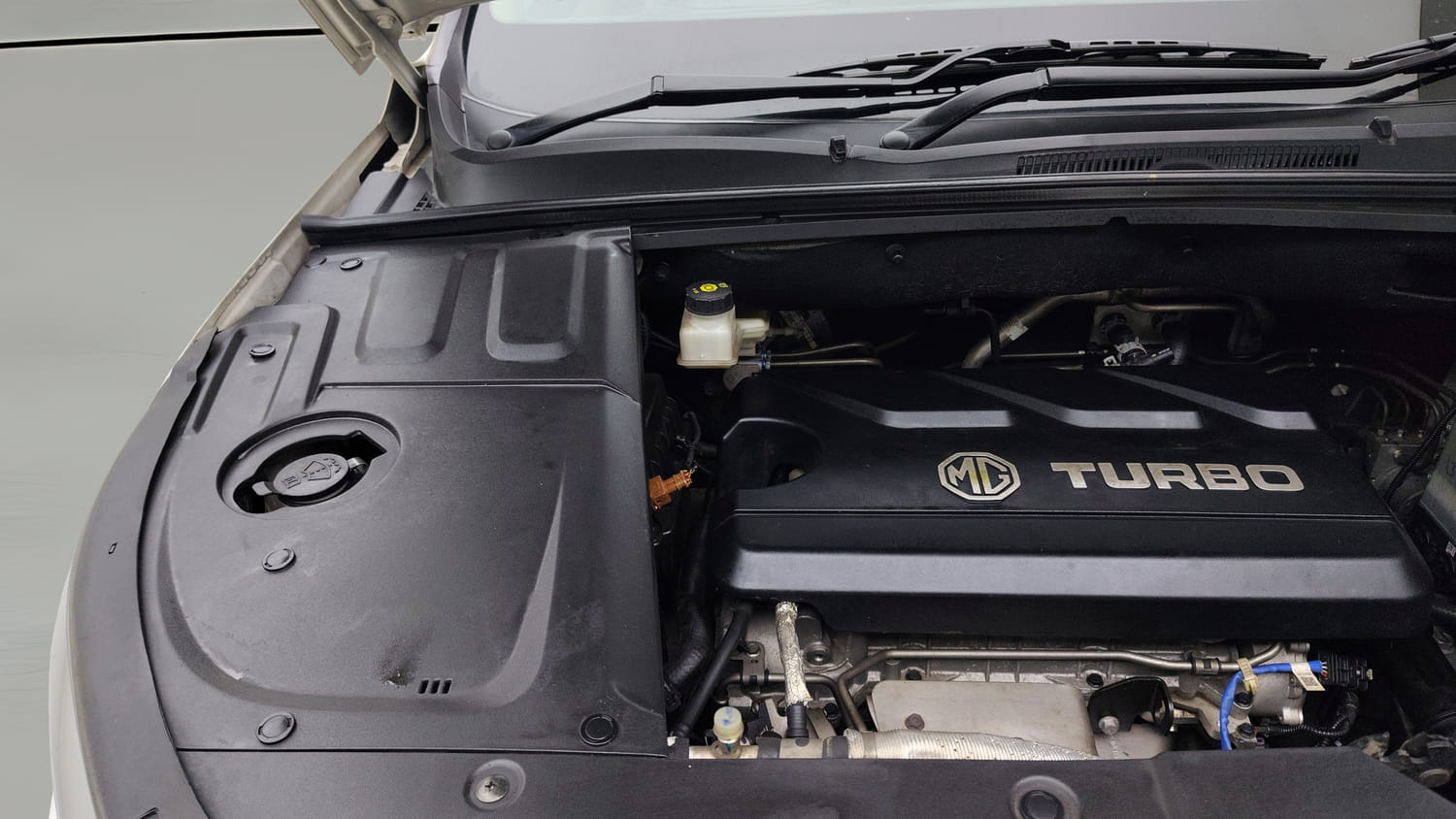 Used 2022 MG Motors Hector Sharp 1.5 Petrol CVT Petrol Automatic engine ENGINE RIGHT SIDE VIEW