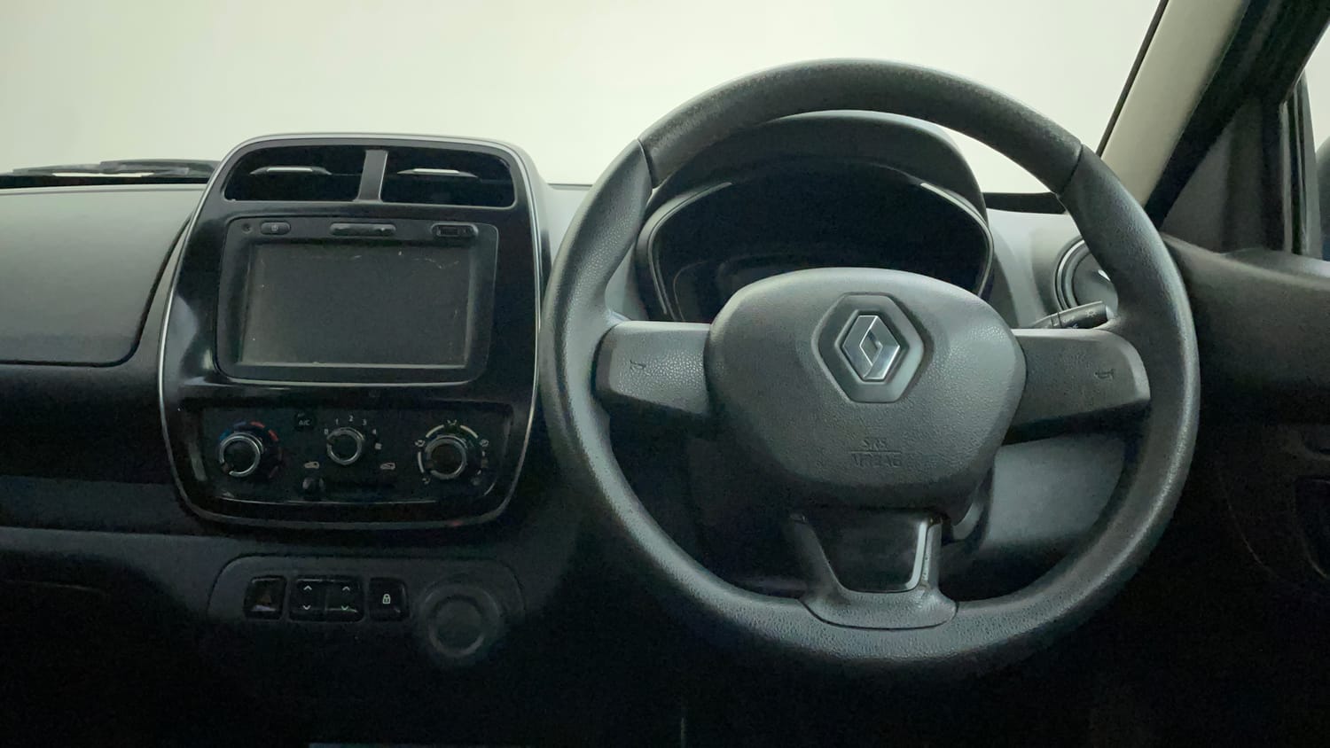 Used 2016 Renault Kwid RXT Petrol Manual interior STEERING VIEW