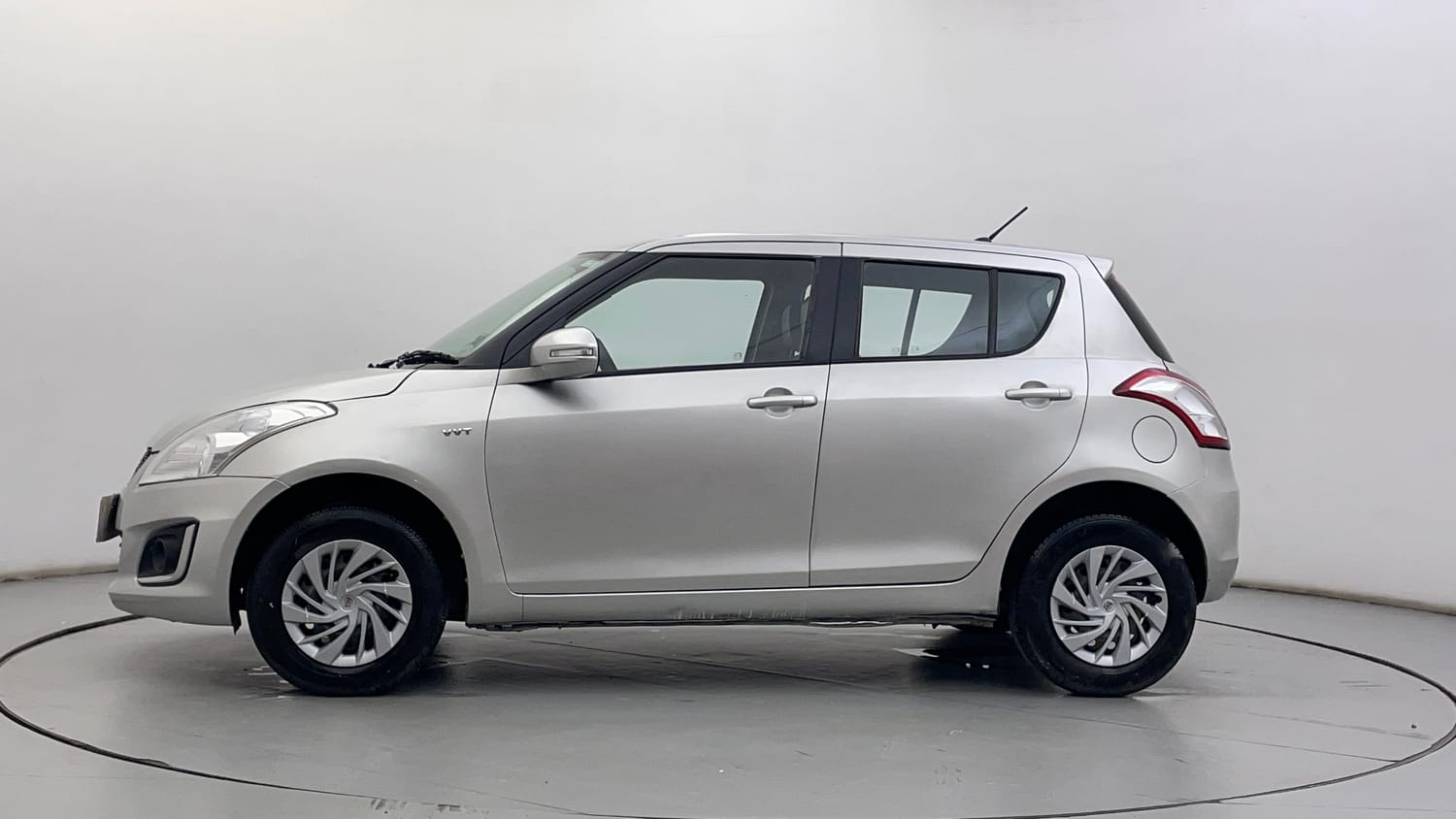 Used 2017 Maruti Suzuki Swift VXi Petrol Manual exterior LEFT SIDE VIEW