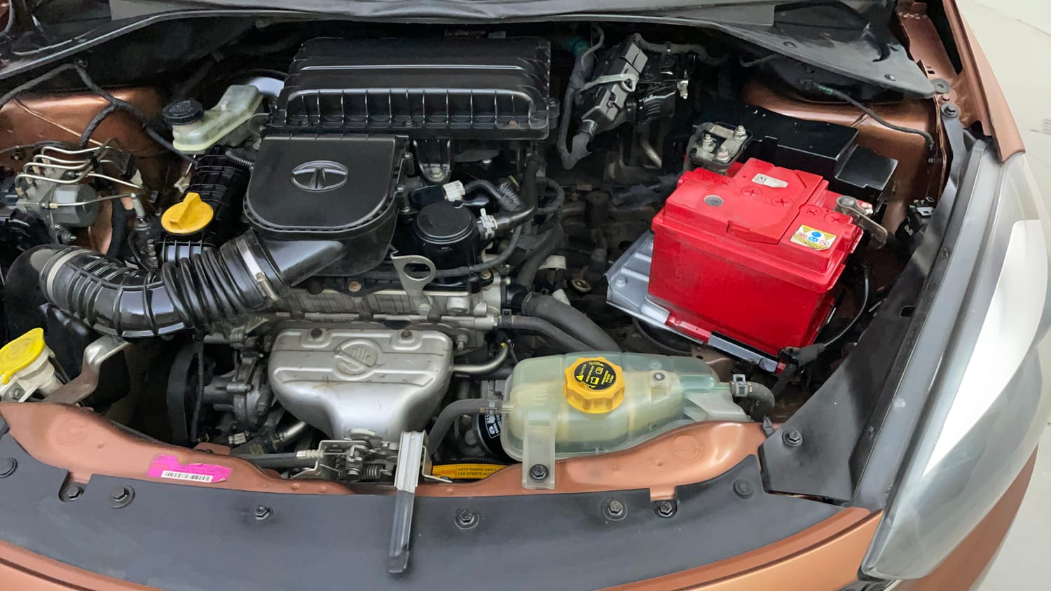 Used 2017 Tata Tigor Revotron XZ (O) Petrol Manual engine ENGINE LEFT SIDE VIEW