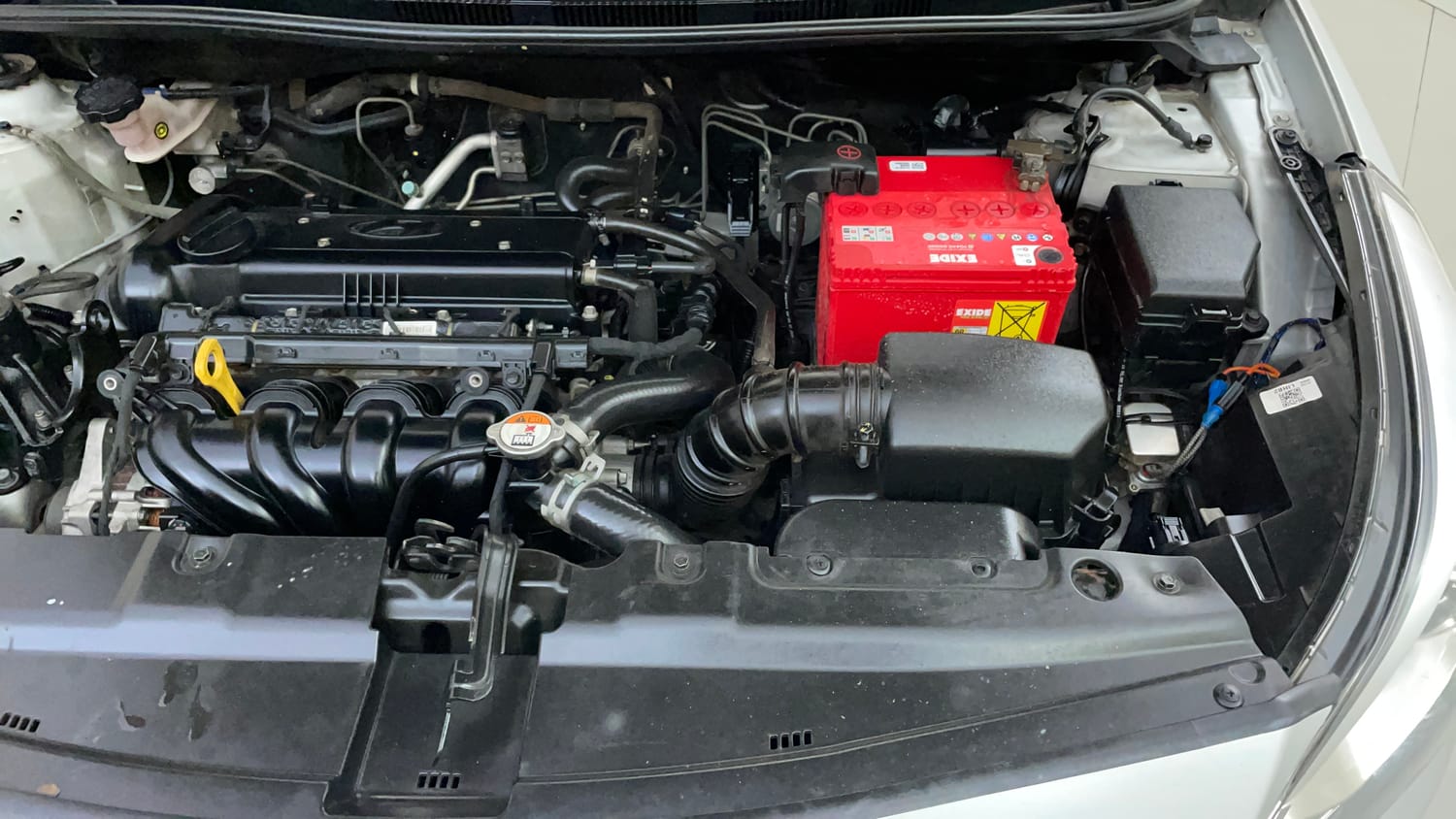 Used 2016 Hyundai Fluidic Verna 4S 1.6 VTVT SX Petrol Manual engine ENGINE LEFT SIDE VIEW