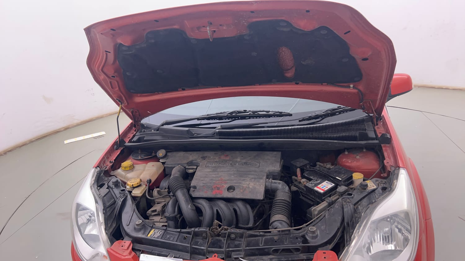 Used 2015 Ford Figo Duratec Petrol ZXI 1.2 Petrol Manual engine ENGINE & BONNET OPEN FRONT VIEW
