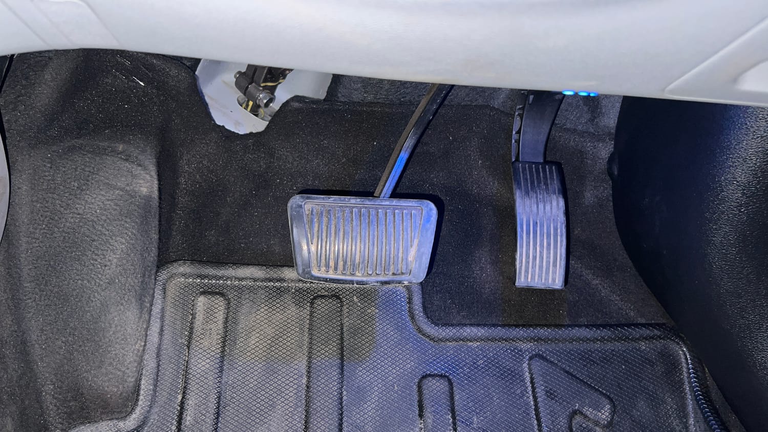 Used 2025 Hyundai New i20 Asta (O) 1.2 IVT Petrol Automatic interior PEDALS VIEW