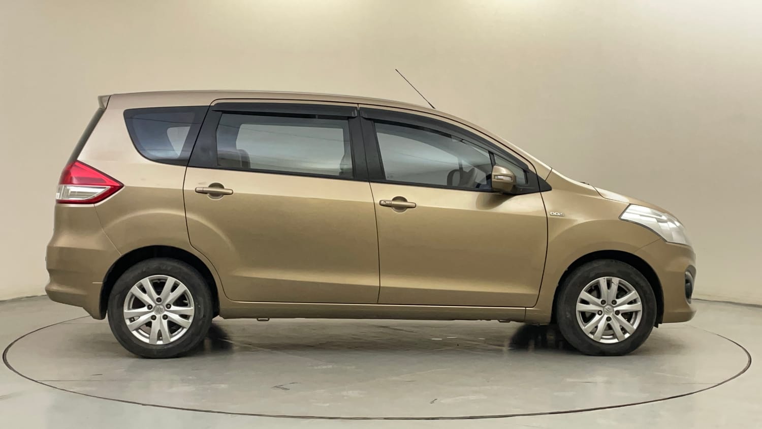Used 2017 Maruti Suzuki Ertiga ZDI + SHVS Diesel Manual exterior RIGHT SIDE VIEW