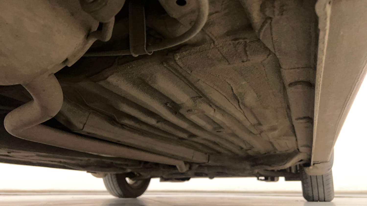 Used 2020 Honda Amaze 1.2 V CVT Petrol Petrol Automatic extra REAR RIGHT UNDERBODY VIEW