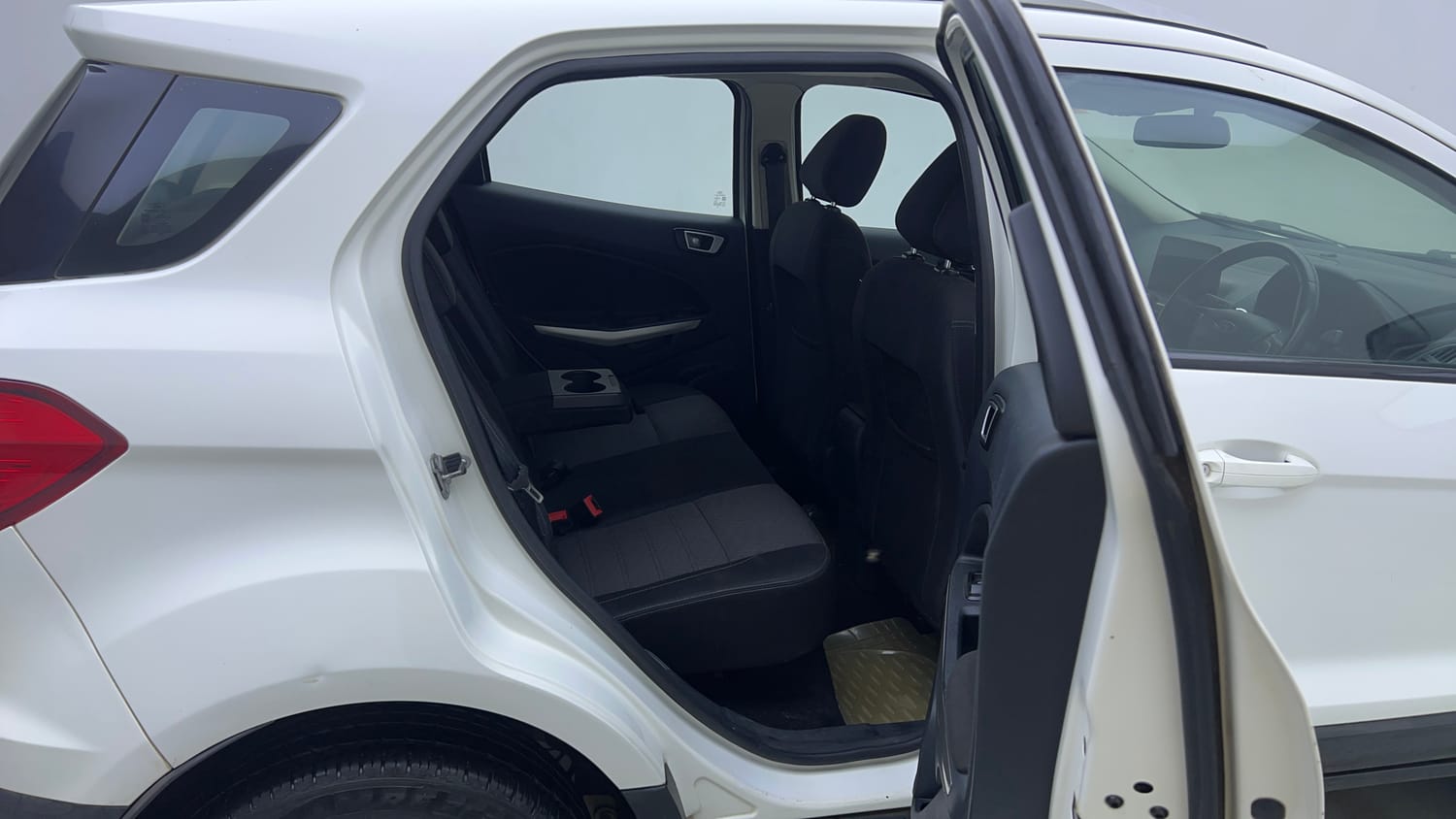 Used 2018 Ford EcoSport Titanium 1.5L TDCi Diesel Manual interior RIGHT SIDE REAR DOOR CABIN VIEW