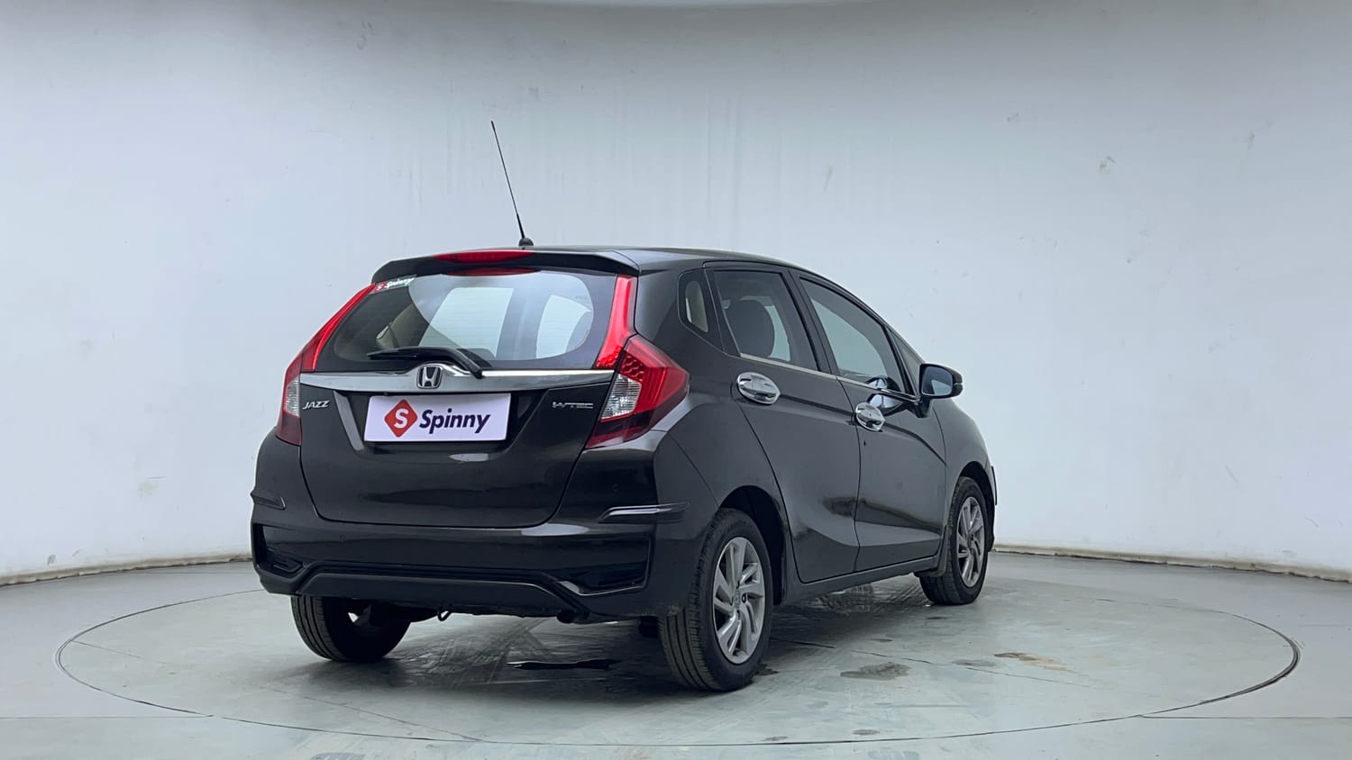 Used 2022 Honda Jazz ZX CVT Petrol Automatic exterior RIGHT REAR CORNER VIEW