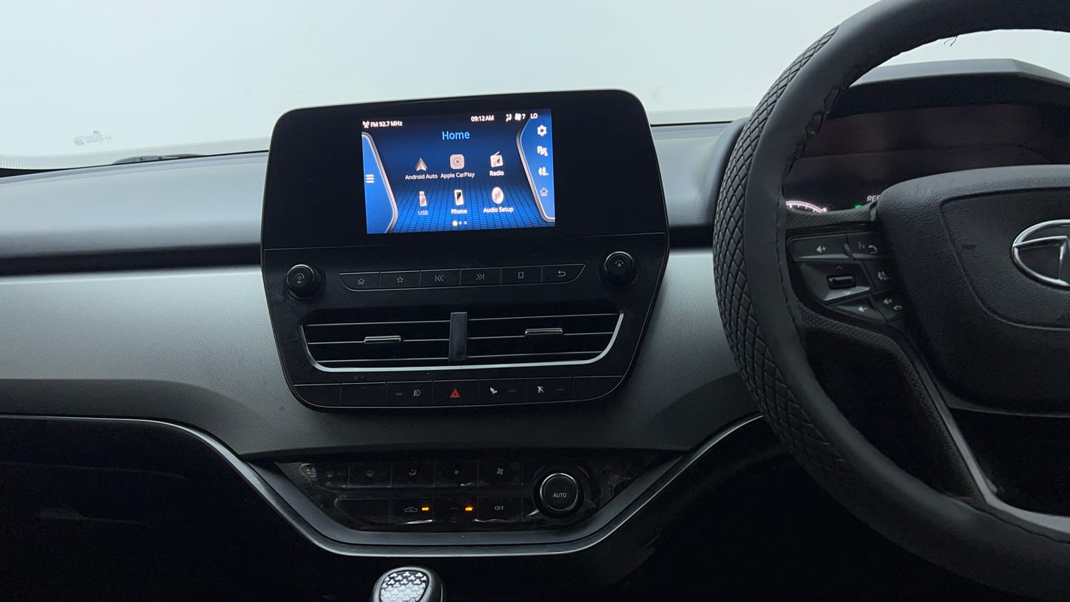 Used 2022 Tata Harrier XTA Plus Dark Edition Diesel Automatic interior MUSIC SYSTEM & AC CONTROL VIEW