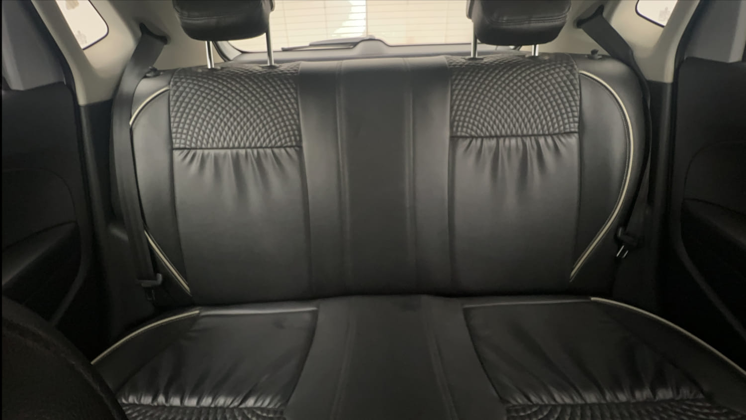 Used 2015 Volkswagen Polo Comfortline 1.2L (P) Petrol Manual interior REAR SEAT CONDITION VIEW