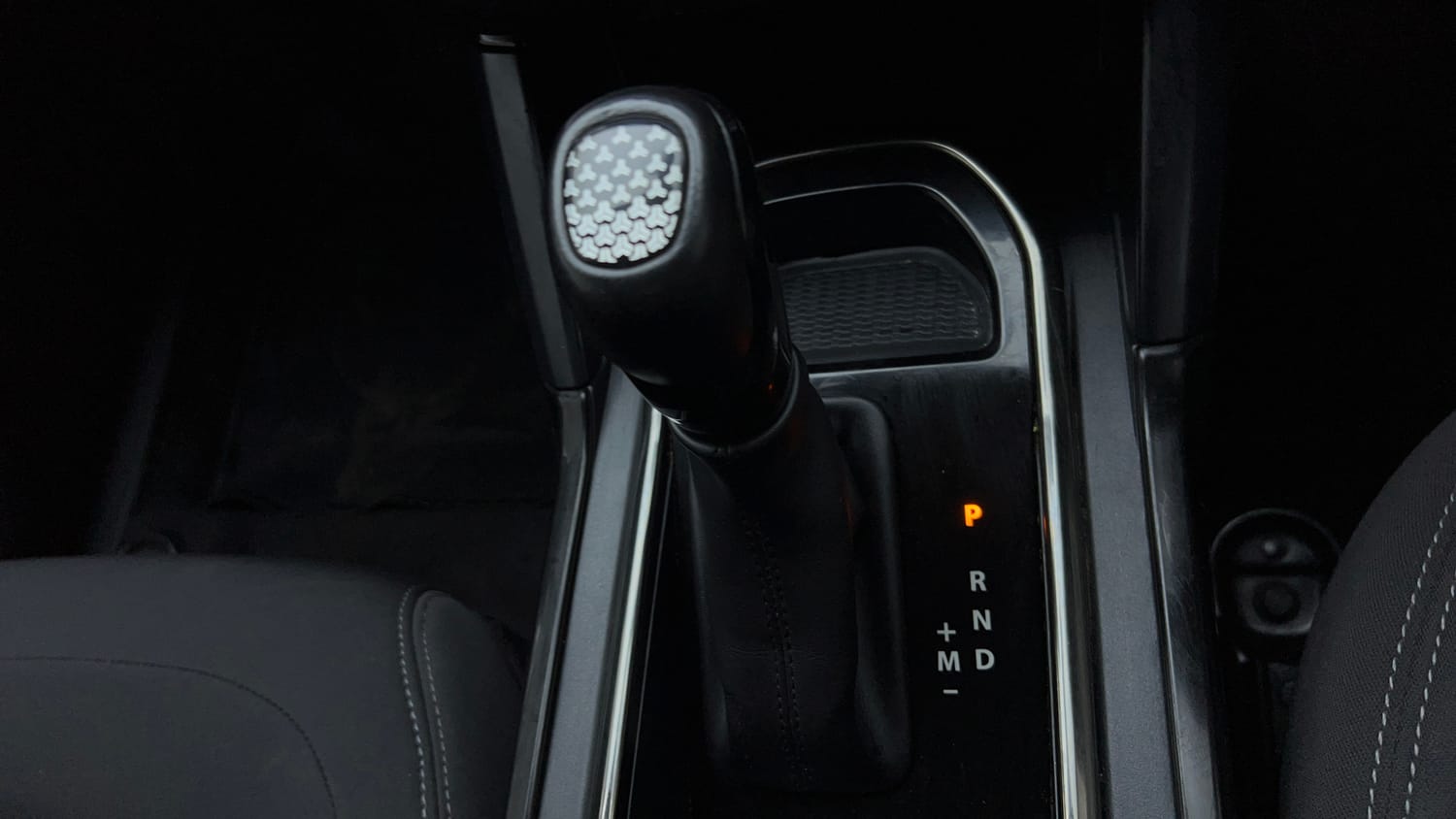 Used 2022 Tata Harrier XTA Plus Dark Edition Diesel Automatic interior GEAR  KNOB VIEW