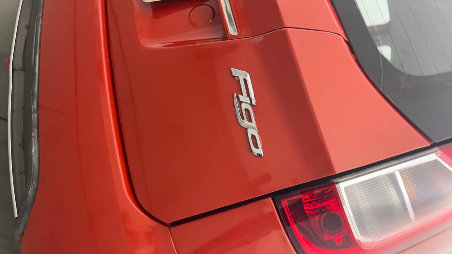 Used 2015 Ford Figo Duratec Petrol ZXI 1.2 Petrol Manual dents MINOR DENT
