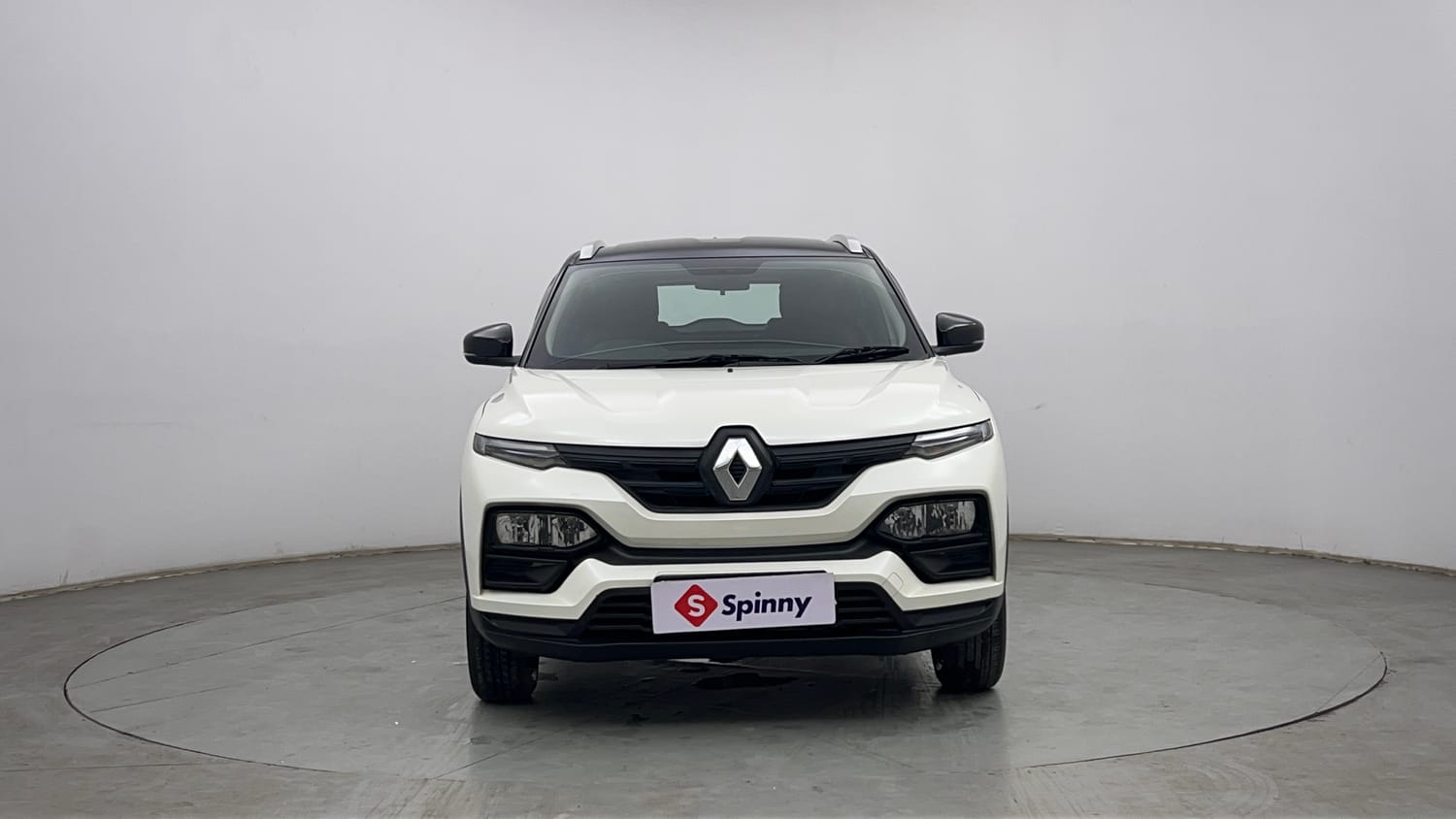 Used 2024 Renault Kiger RXL Petrol Manual exterior FRONT VIEW