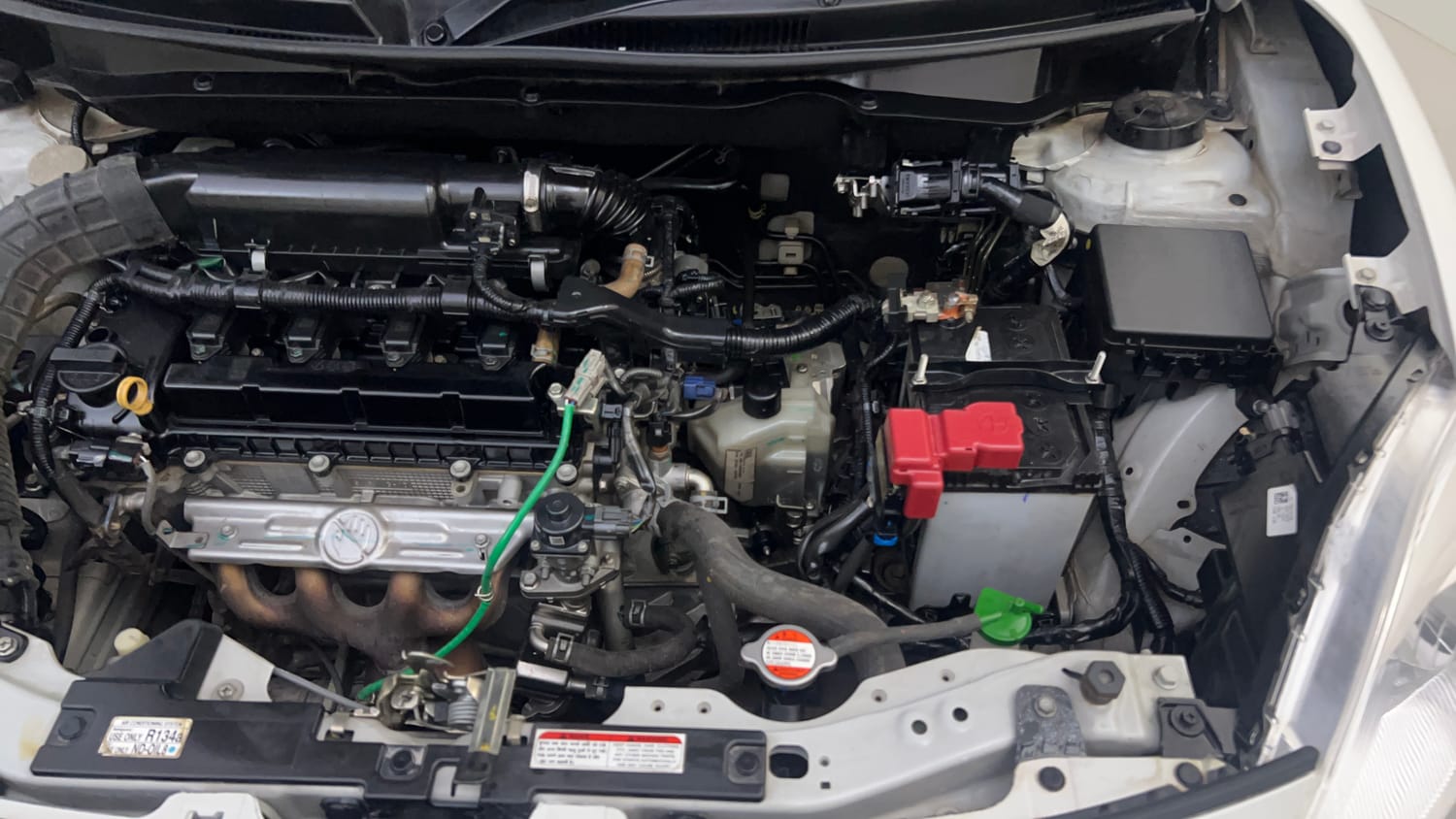 Used 2022 Maruti Suzuki Swift ZXi AMT Petrol Automatic engine ENGINE LEFT SIDE VIEW