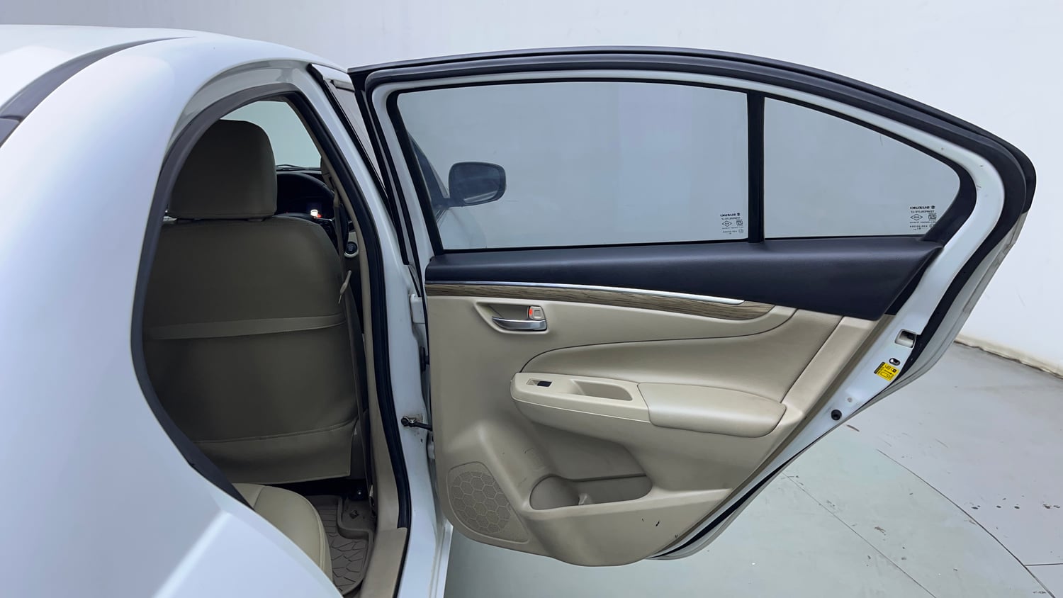 Used 2019 Maruti Suzuki Ciaz Alpha Hybrid 1.5 Petrol Manual interior RIGHT REAR DOOR OPEN VIEW