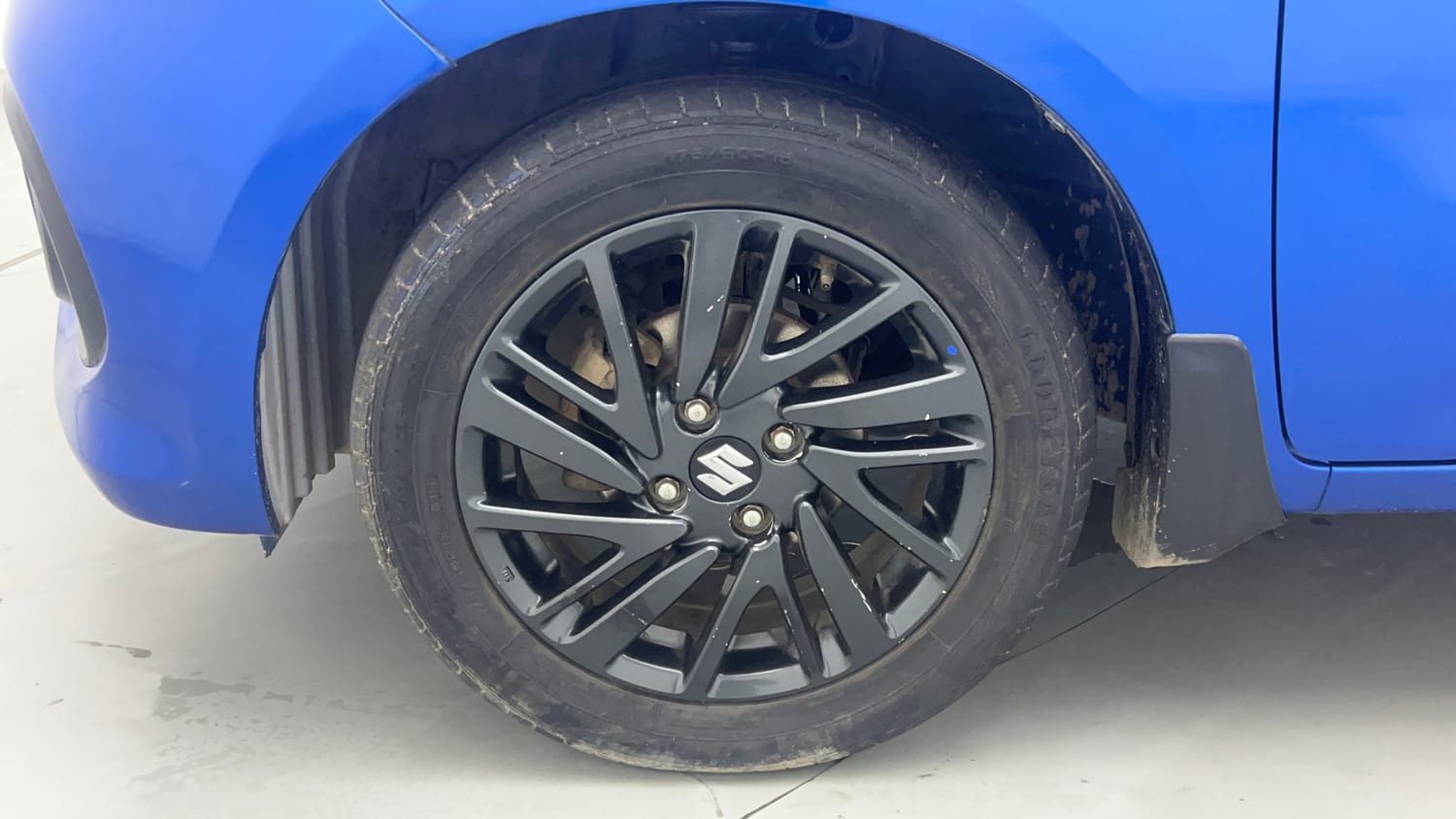 Used 2021 Maruti Suzuki Celerio ZXi Plus Petrol Manual tyres LEFT FRONT TYRE RIM VIEW