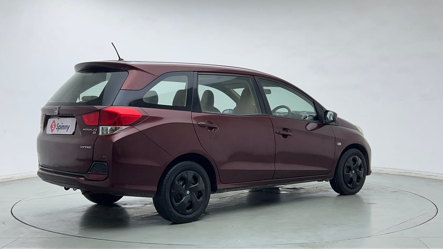 Used 2014 Honda Mobilio S Petrol Petrol Manual exterior RIGHT REAR CORNER VIEW