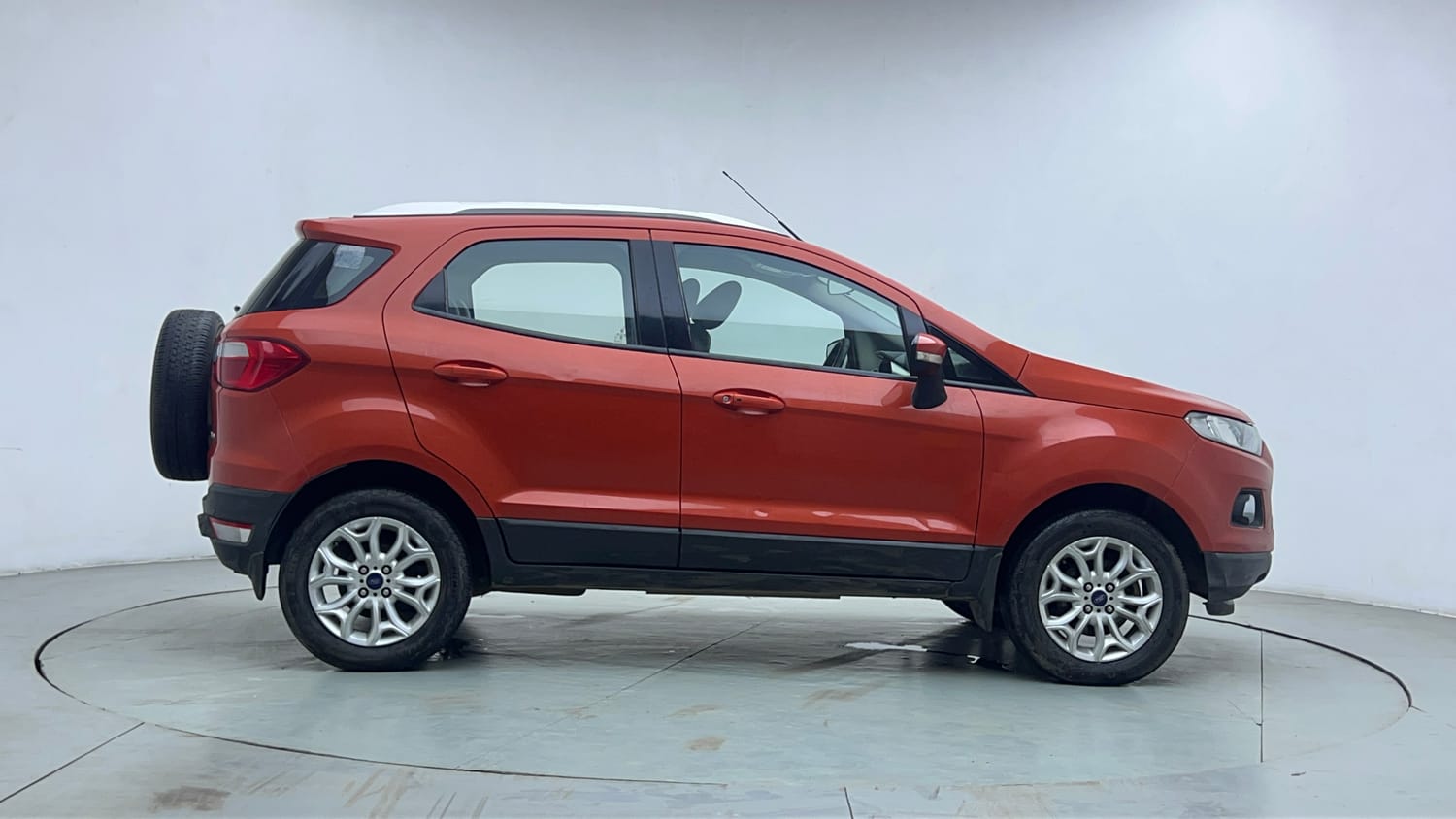 Used 2017 Ford EcoSport Titanium 1.5L Ti-VCT Petrol Manual exterior RIGHT SIDE VIEW