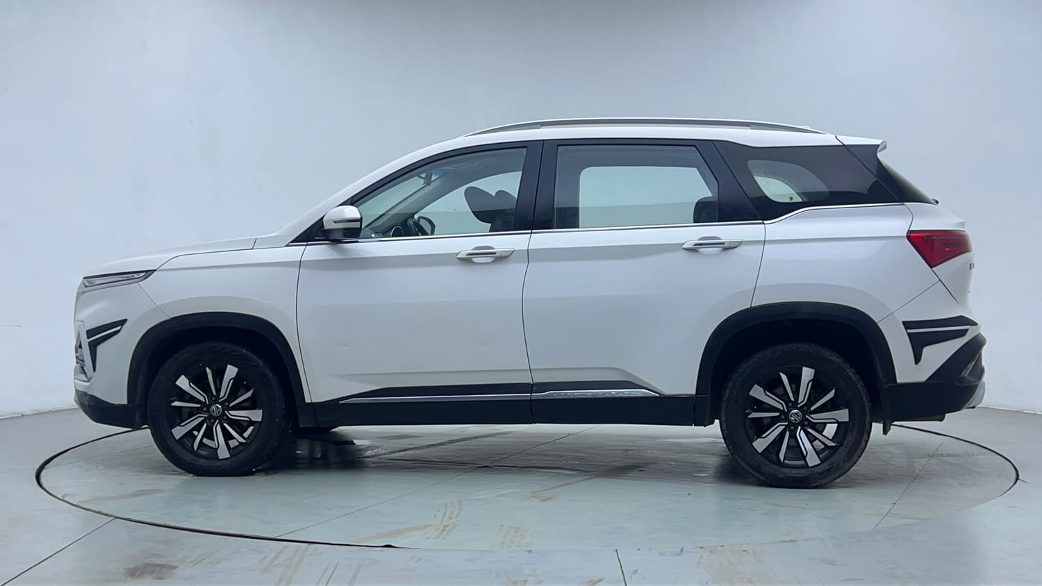 Used 2019 MG Motors Hector Sharp 1.5 DCT Petrol Petrol Automatic exterior LEFT SIDE VIEW