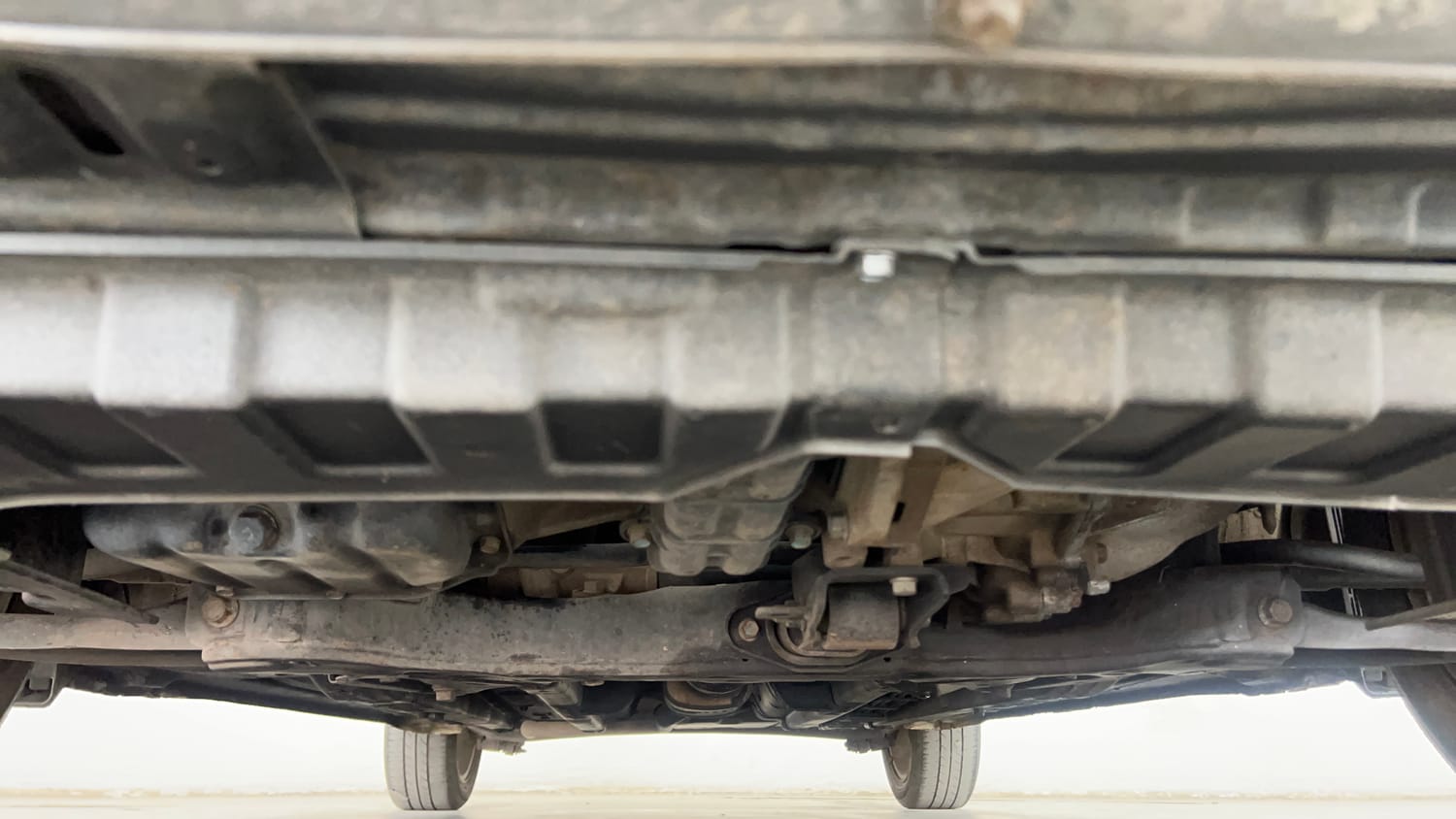 Used 2013 Hyundai Verna Fluidic 1.6 VTVT SX Opt Petrol Manual extra FRONT LEFT UNDERBODY VIEW
