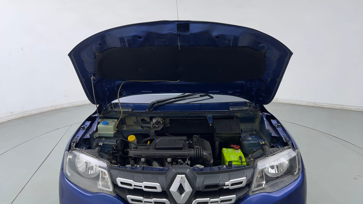 Used 2017 Renault Kwid CLIMBER 1.0 AMT Petrol Automatic engine ENGINE & BONNET OPEN FRONT VIEW