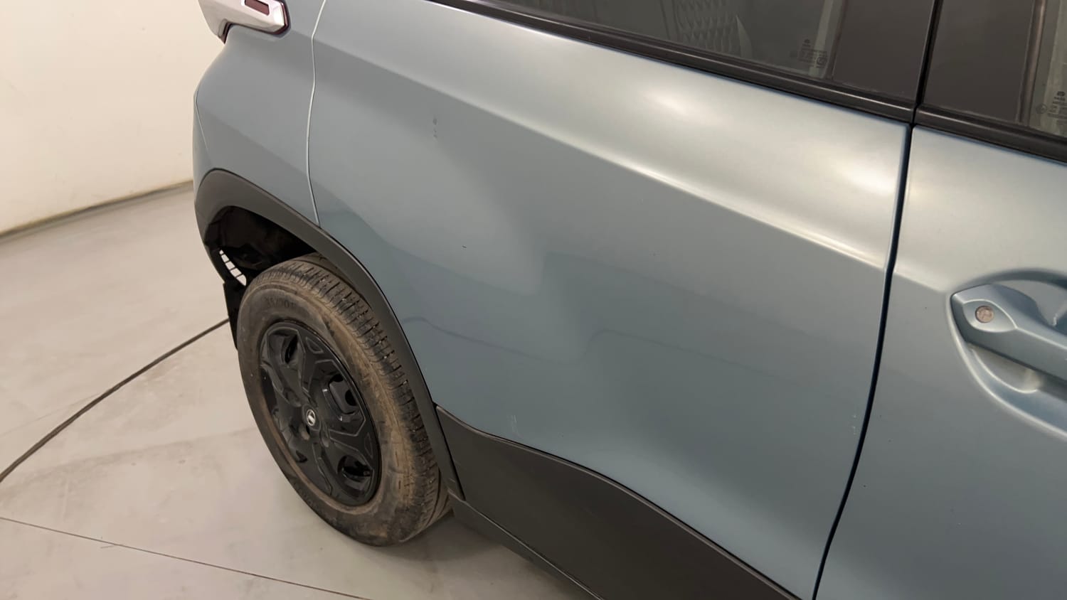 Used 2022 Tata Punch Adventure Rhythm Pack MT Petrol Manual dents MINOR DENT
