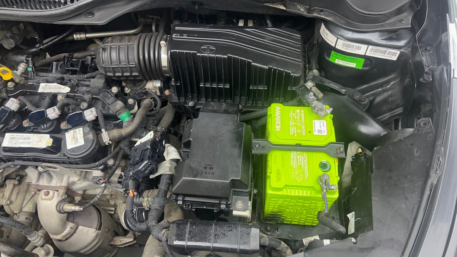 Used 2021 Tata Altroz XM Petrol Petrol Manual engine ENGINE LEFT SIDE VIEW