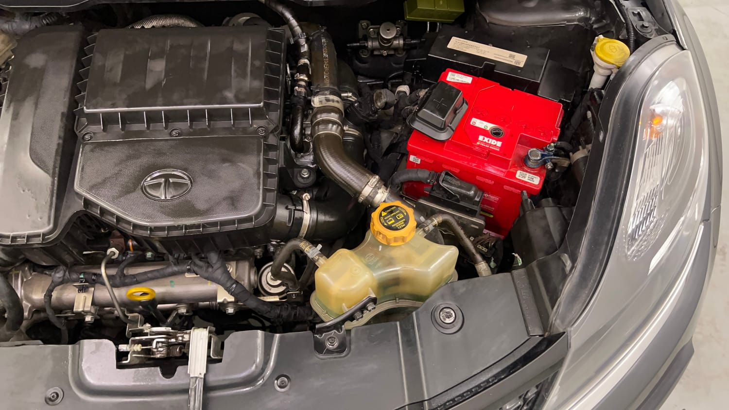 Used 2019 Tata Nexon XZA Plus Diesel Diesel Automatic engine ENGINE LEFT SIDE VIEW