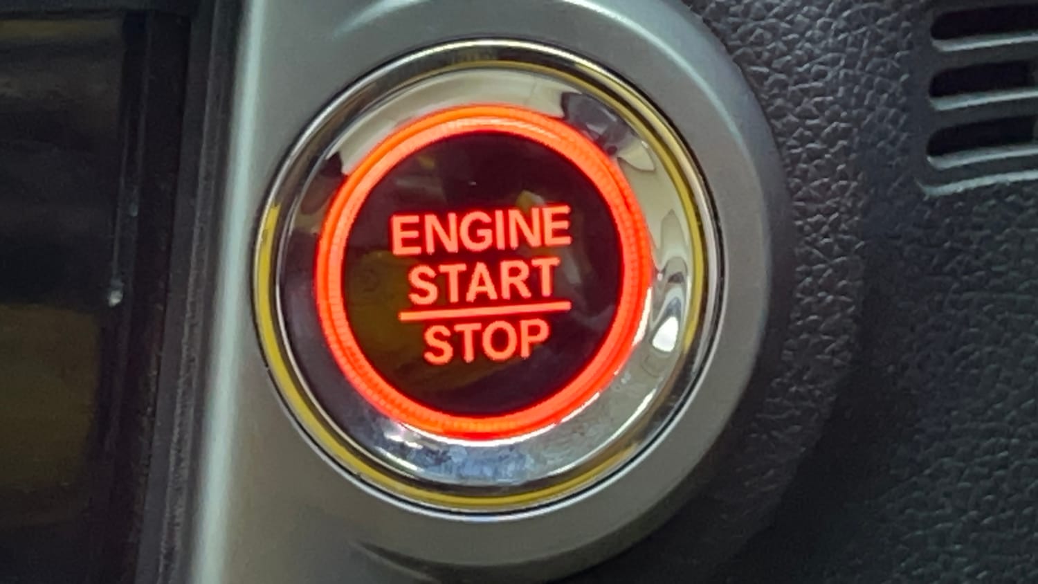 Used 2019 Honda City VX CVT Petrol Petrol Automatic top_features Keyless start