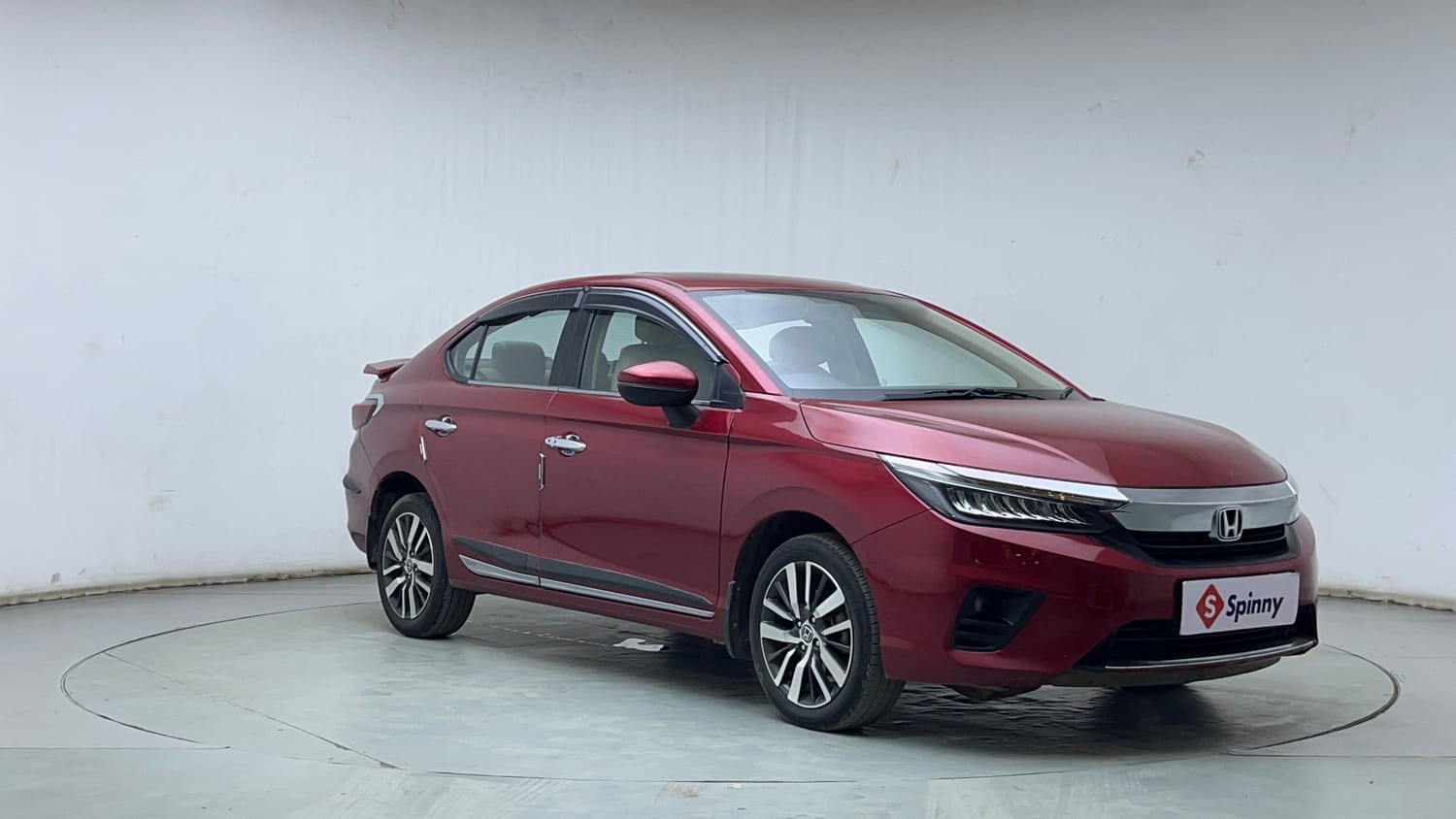Used 2022 Honda City ZX CVT Petrol Petrol Automatic exterior RIGHT FRONT CORNER VIEW