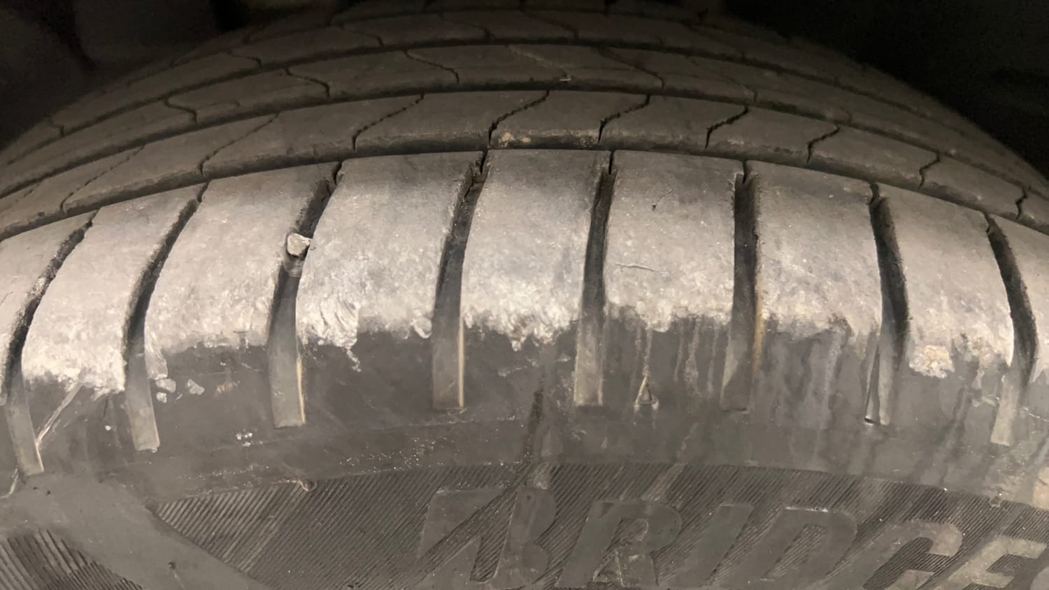 Used 2021 Ford EcoSport Trend 1.5L Ti-VCT Petrol Manual tyres LEFT FRONT TYRE TREAD VIEW