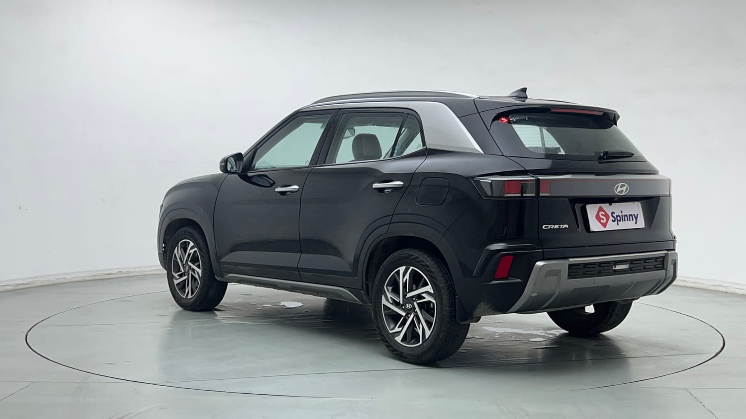 Used 2024 Hyundai Creta 1.5 MPi Petrol MT SX Petrol Manual exterior LEFT REAR CORNER VIEW