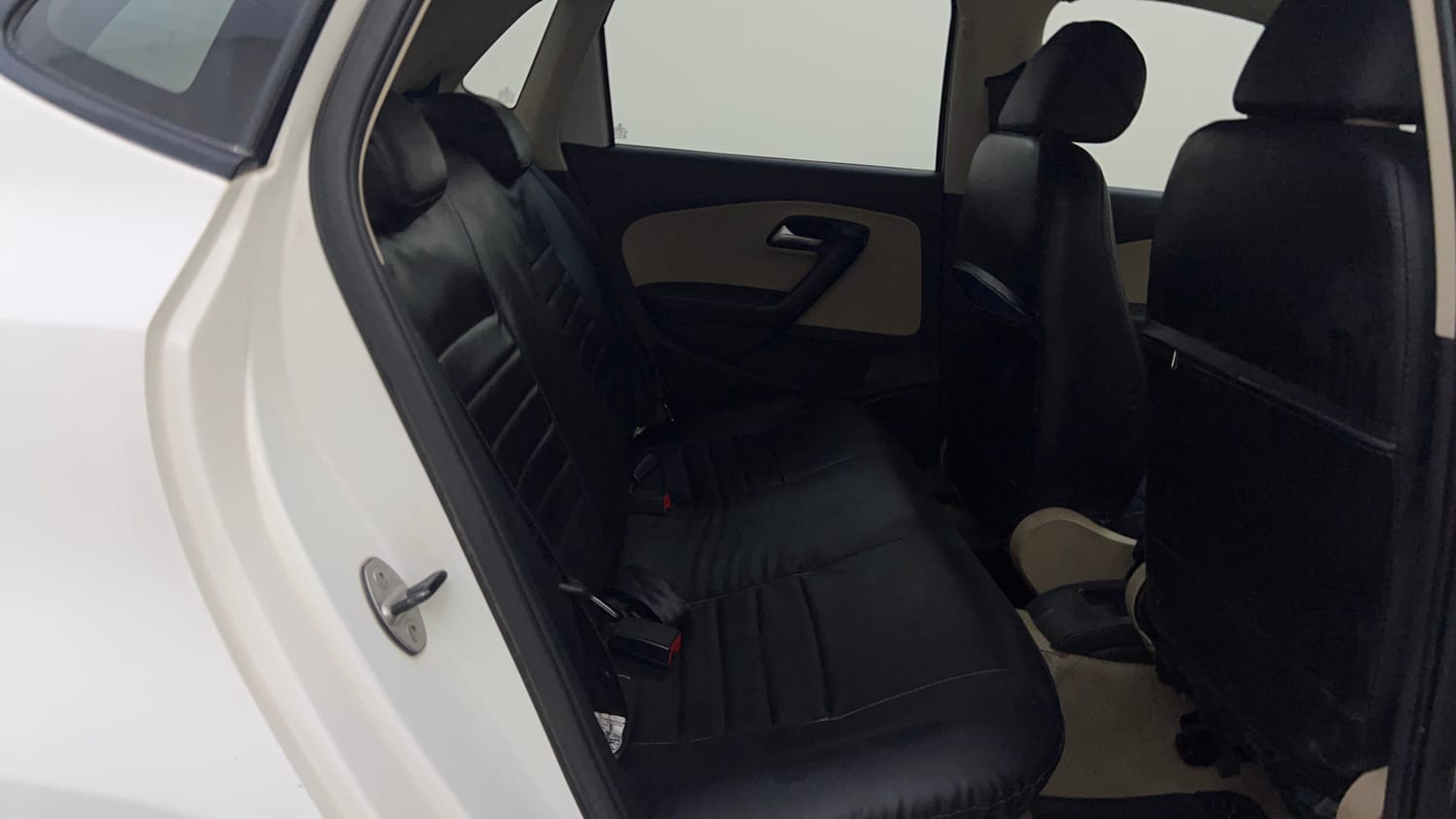 Used 2016 Volkswagen Polo Highline1.2L (P) Petrol Manual interior RIGHT SIDE REAR DOOR CABIN VIEW