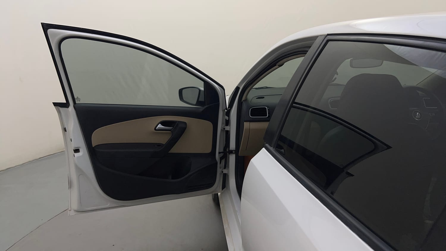 Used 2016 Volkswagen Polo Highline1.2L (P) Petrol Manual interior LEFT FRONT DOOR OPEN VIEW